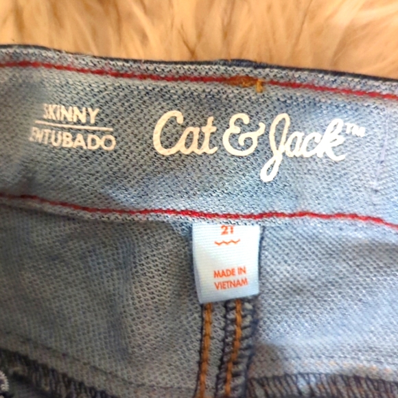 Soft stretchy Cat & Jack toddler skinny jeans - Picture 5 of 5